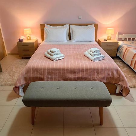 Eleni'S Holiday Home Каламата Екстериор снимка