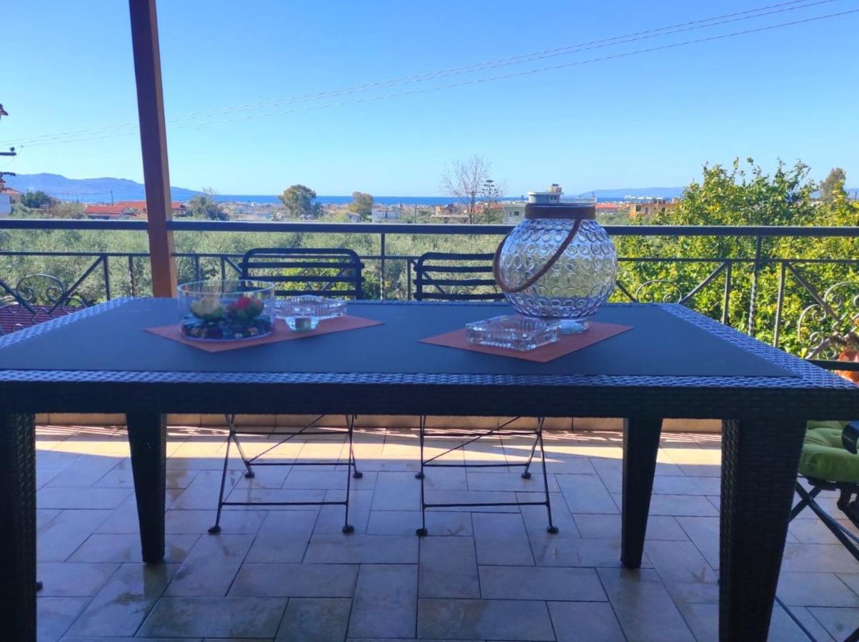 Eleni'S Holiday Home Каламата Екстериор снимка