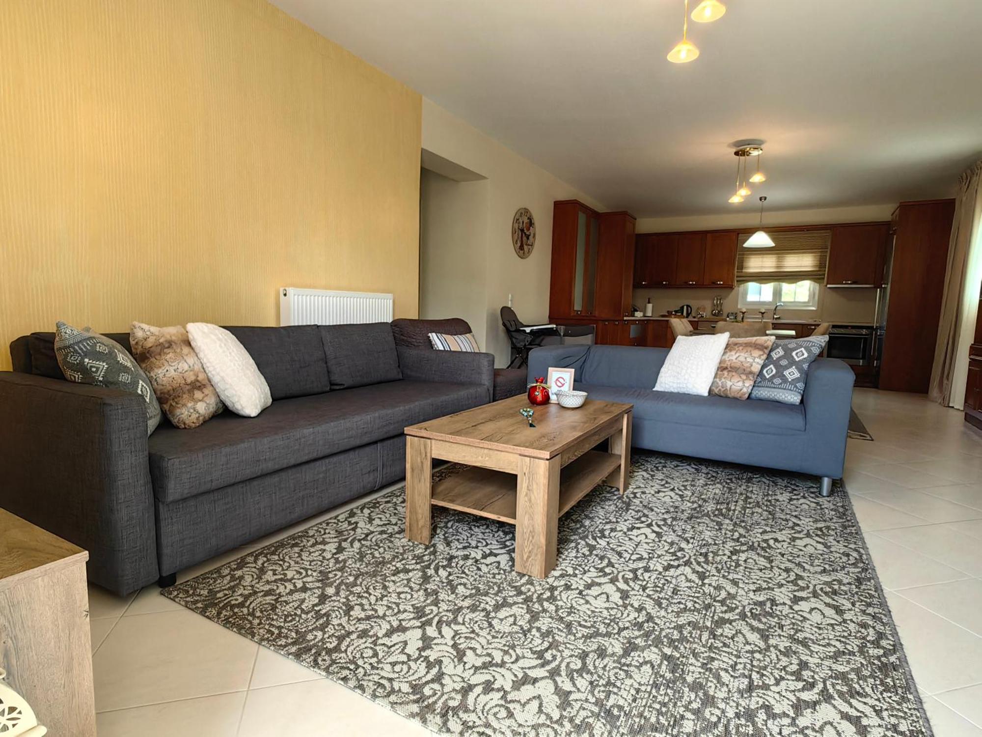 Eleni'S Holiday Home Каламата Екстериор снимка